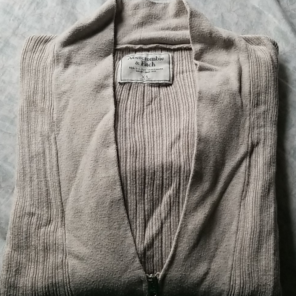 Abercrombie Sweater XS